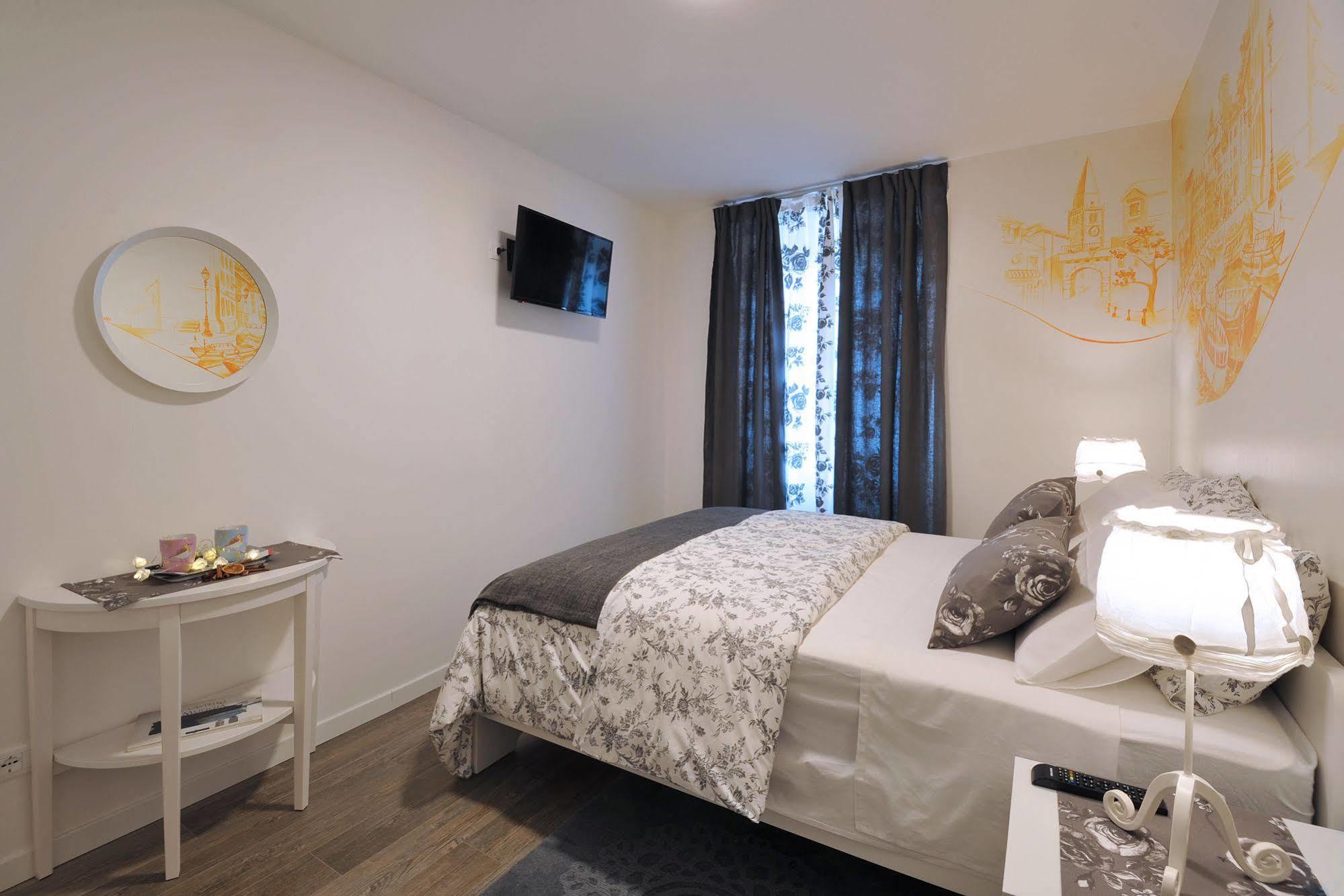 Residenza Corso Saba Hotel Trieste Eksteriør billede