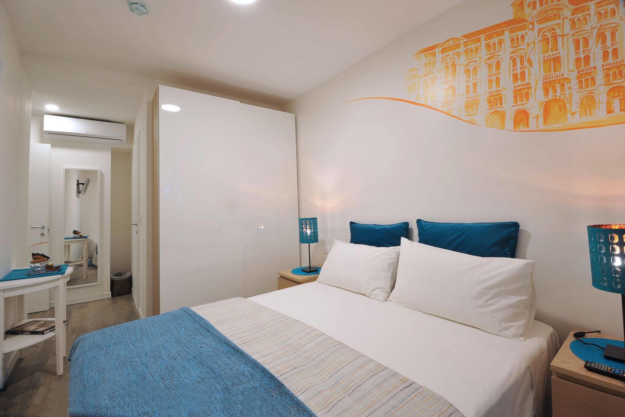 Residenza Corso Saba Hotel Trieste Eksteriør billede